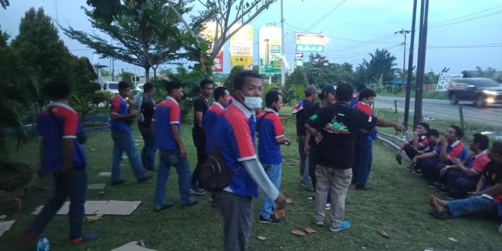  Disnakertrans Riau Tindak Indomaret Tahan Uang Makan Driver